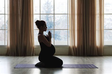 safest prenatal yoga poses   trimester  health magazine