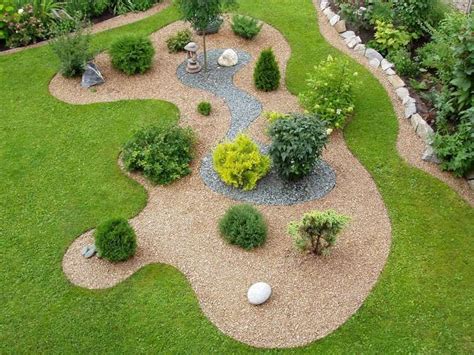 gravier decoratif  galets pour enjoliver votre jardin  idees gravier decoratif jardins