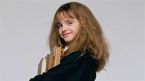 Harry Potter Emma Watson Had To Wear Fake Teeth While