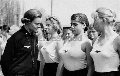 Foto Segunda Guerra Mundial Mujeres Jóvenes Del Bund Deutscher Mädel