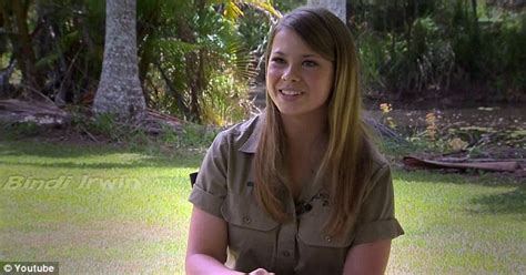 caitlin stasey offers bindi irwin an olive branch after lashing out daily mail online