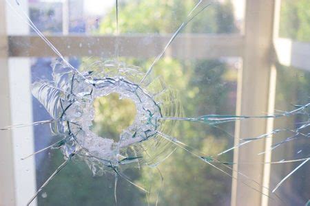 baytown residential window repair replacement broken window glass