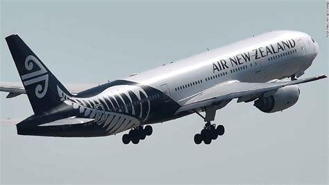 air  zealand threatened  maori boycott  attempt  trademark kia ora logo cnn travel