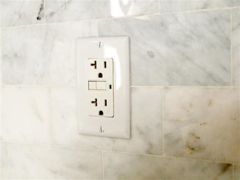 turn  electrical outlet hgtv