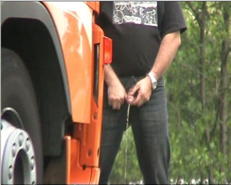trucker caught peeing june 2010 20 1