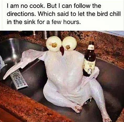 20 funny thanksgiving day photos comics and memes