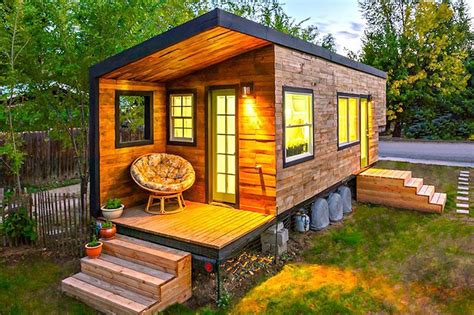 build  tiny house heres    find floor plans