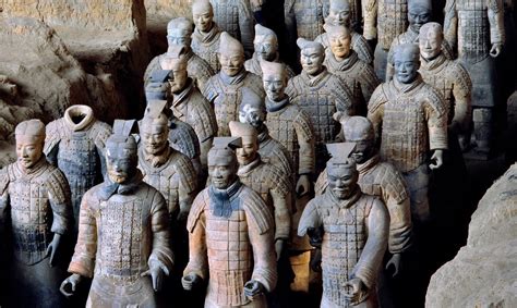 day  history terracotta army buried  emperor qin shi huang discovered  mar