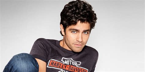 5 Things You Didn T Know About Entourage S Adrian Grenier