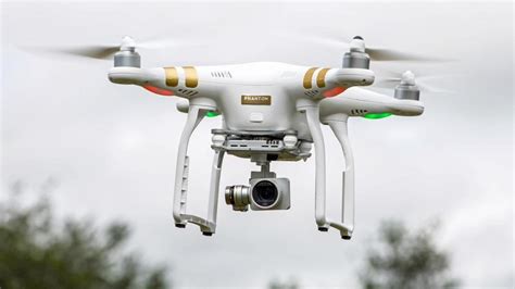 uk drones   registered   adult  november
