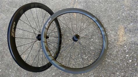 zipp   carbon tubeless disc brake wheelset review gravel cyclist