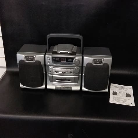lot detail lenoxx sound compact disc player amfm stereo cassette