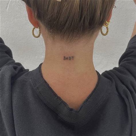 Tatuajes Pequeños De Mujer 30 Ideas De Todos Los Estilos Vistas En