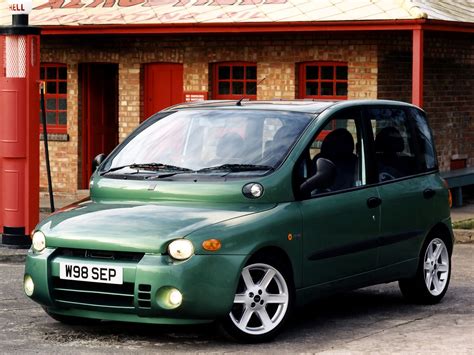 fiat multipla   love  hit  car   hammerseveral thousand times