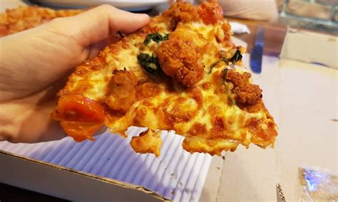 dominos pizza wongnai