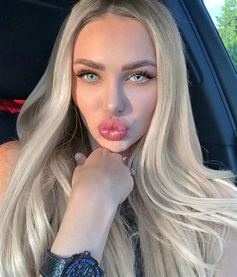 Perfect Lips Blonde Beauty Barbie Girl Ox Kylie Stunning