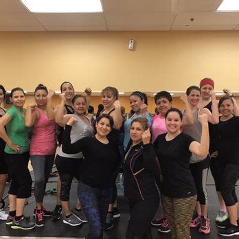 golds gym    reviews gyms  sunrise