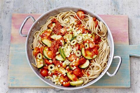 juli  spaghetti olijfolie  de bonus bij ah pasta en tomaat match   heaven