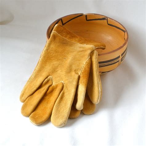 mens buckskin leather gloves   crow native american etsy