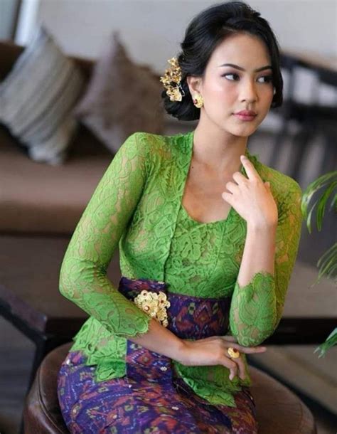 Indonesian Kebaya Indonesian Women Kebaya Bali Batik Kebaya Haute