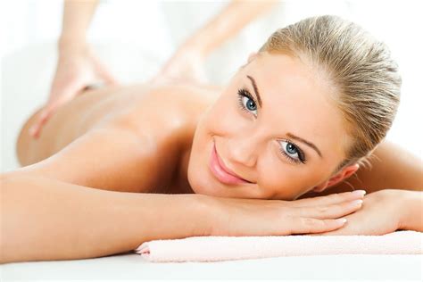 Erotic spa treatment