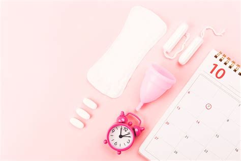 Tampons Pads Or Menstrual Cups What S Right For You Healthywomen