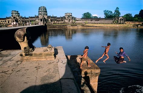 Grace Steve Mccurry Steve Mccurry Angkor Wat Cambodia Around The