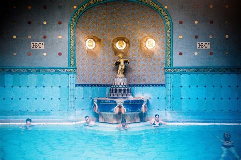 guida alle terme  budapest lonely planet
