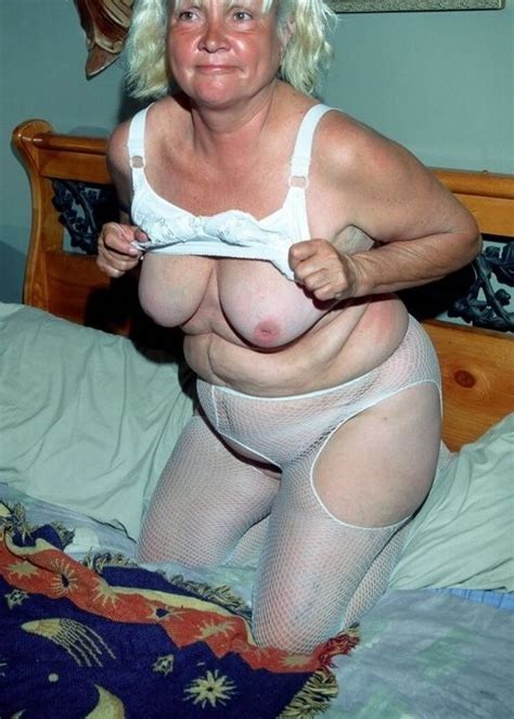 smoder granny sex and mature sex forum real wrinkled granny mix