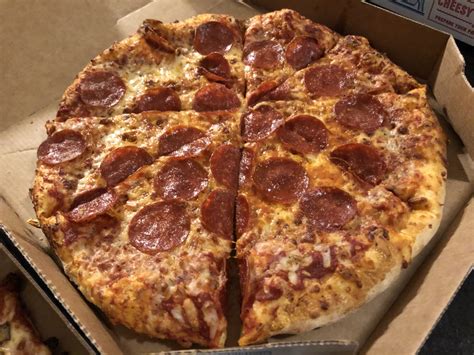 lets review dominos pizza wichita  eb