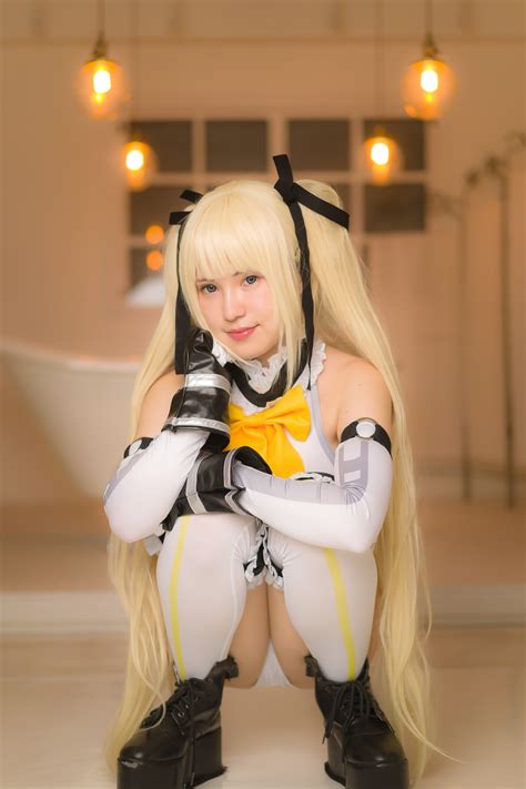 Dead Or Alive Marie Rose White Leotard Cosplay Fittingly
