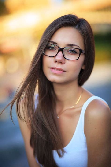 20 Cute Girls Wearing Glasses Ideas To Try Photography Girls With