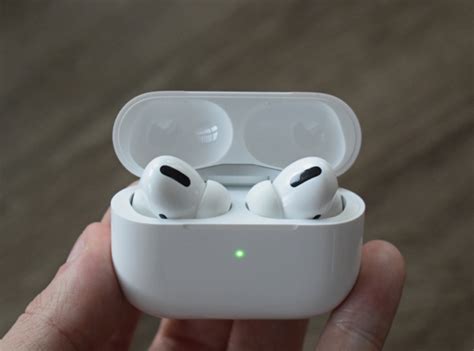 qcy   airpods pro whats  difference    tws earbuds gearopencom