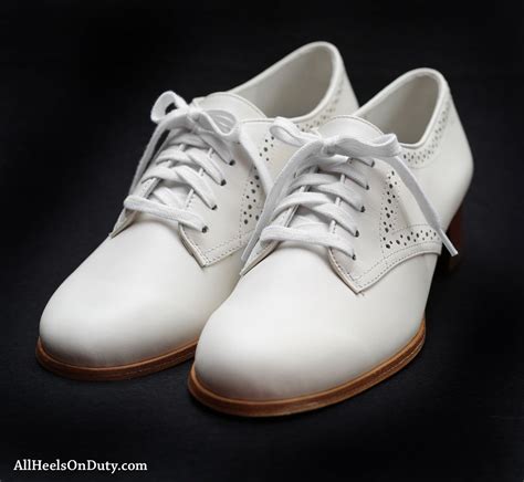 white oao oxfords     heels  duty