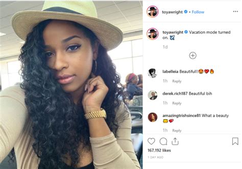 no cap she flawless fans clamor over toya wright s stunning vacation