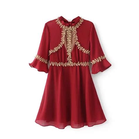 2018 summer women vintage dresses flare sleeve v neck embroidered