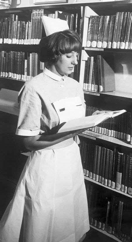 Pin By Julia Morris On Pictures Vintage Nurse Nurse Art Nursing