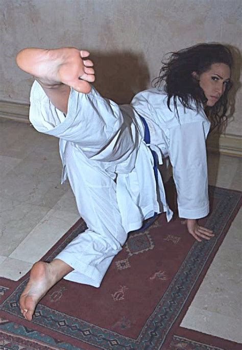 pin by pelikan on martial arts barefoot judo karate taekwando