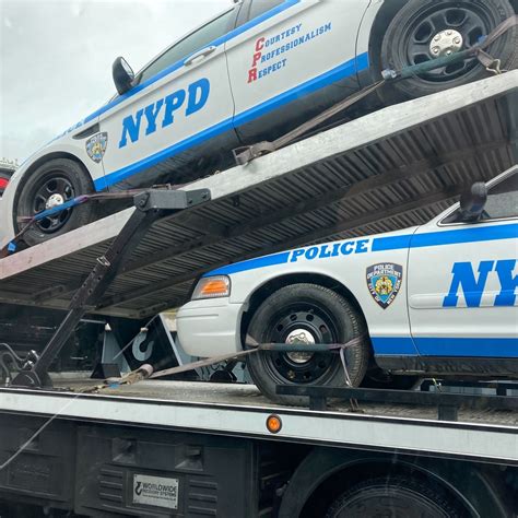 nypd detective car