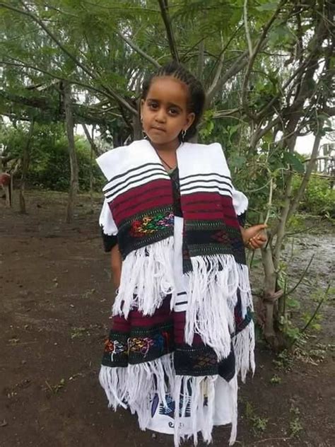 amhara peoples traditional clothing traditional outfits amhara traditional dresses