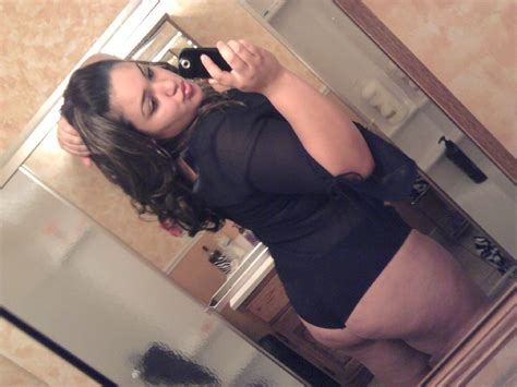photobucket big latina girl shows off big tits and ass