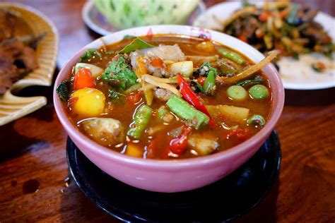 thai street food restaurants and recipes blog in bangkok