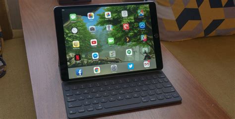 10 5 Inch Ipad Pro Review Approaching The Surface