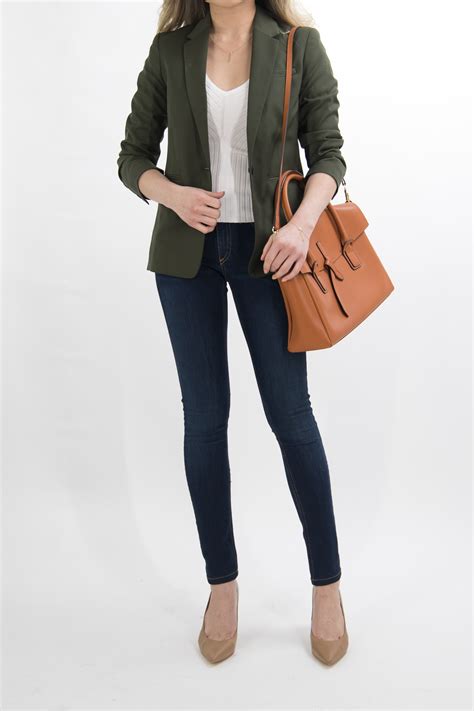 month  business casual work outfit ideas  women