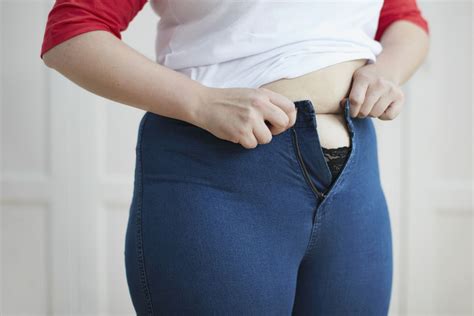 Best Tummy Control Jeans That Give You A Flat Stomach