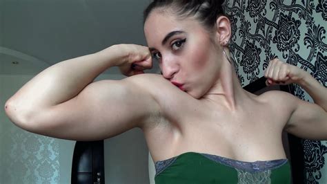 pussy lily biceps girl