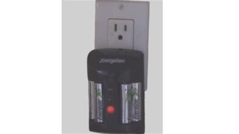 energizer battery charger flashing redgreenblue light portablepowerguides