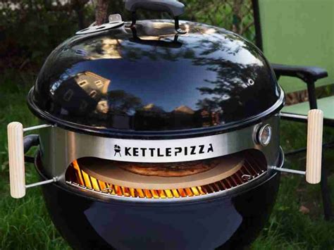 kettlepizza charcoal grill pizza oven kit  weber review  deserves attention