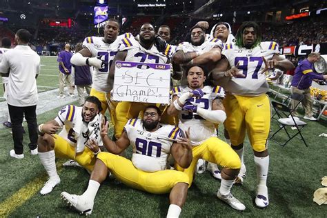 College Football Playoff No 1 Seed Is Lsu Ohio State Is