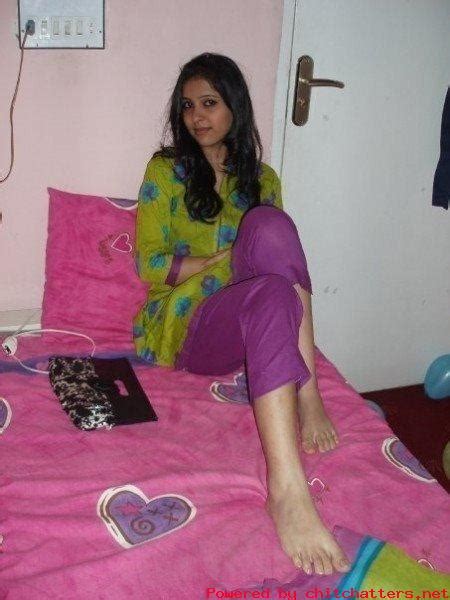 desi girls and aunties hot and sexy pictures cute desi girls